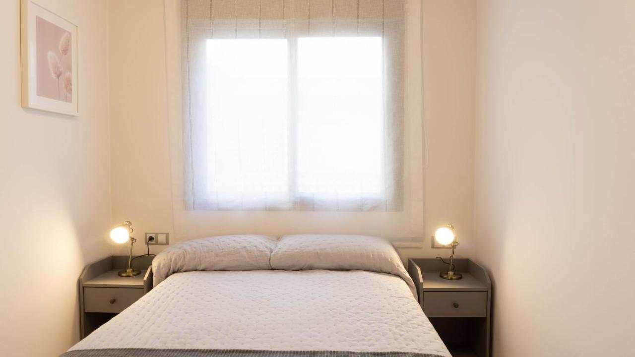 Apartment Dos Aceras Малага Екстериор снимка