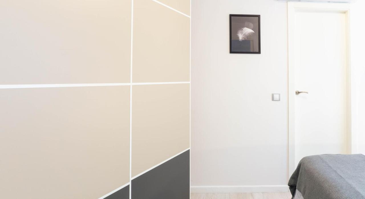 Apartment Dos Aceras Малага Екстериор снимка