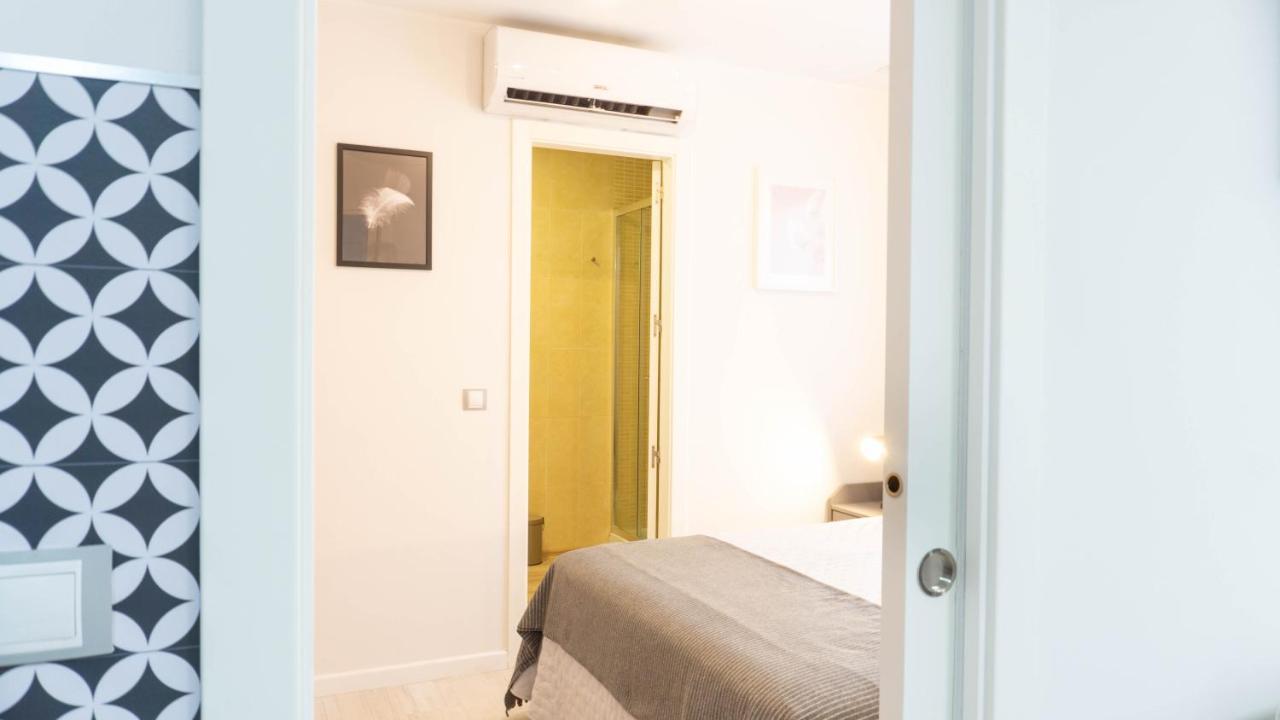 Apartment Dos Aceras Малага Екстериор снимка
